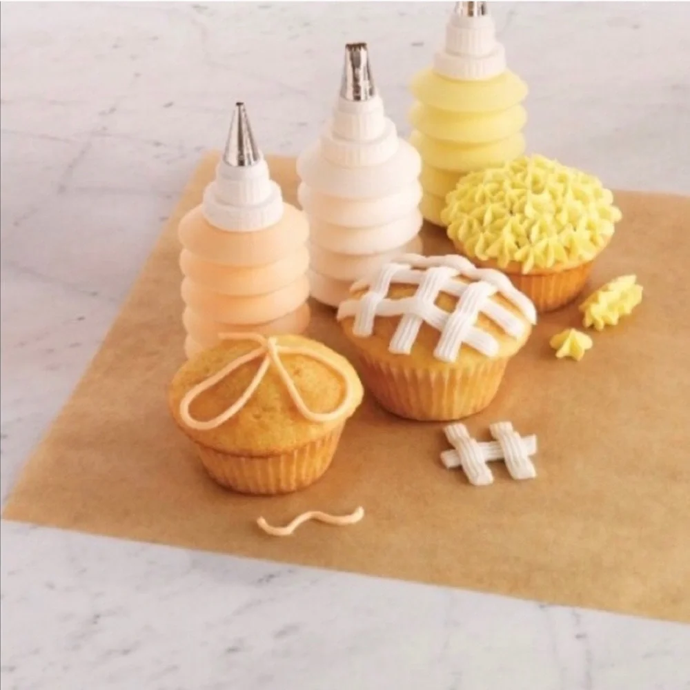 NEW Pampered Chef Decorator Bottle Set #1585 Kitchen Baking